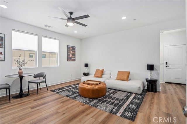 39342 Stallion, Palmdale, CA 93551