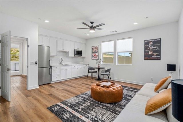 39342 Stallion, Palmdale, CA 93551