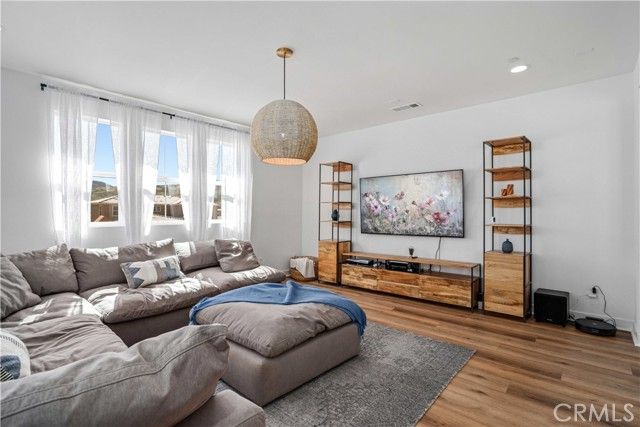 39342 Stallion, Palmdale, CA 93551