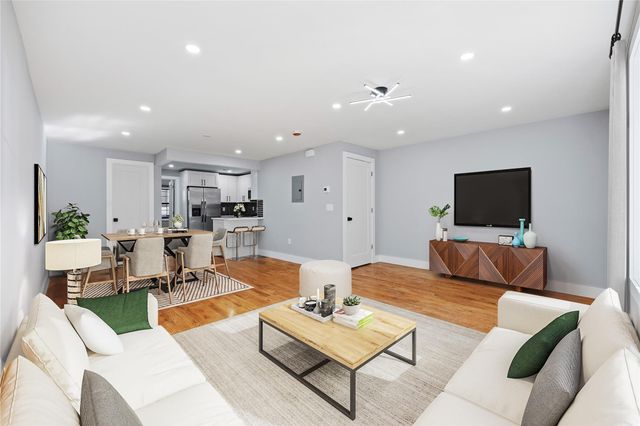 465 East 143rd Street, Bronx, NY 10454