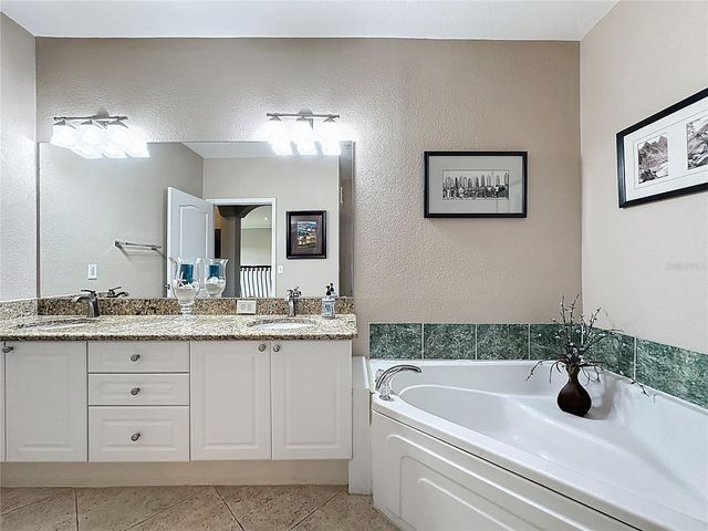 2709 VIA CIPRIANI 515A, Clearwater, FL 33764