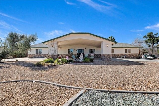 9860 Alta Mesa Avenue, Phelan, CA 92371