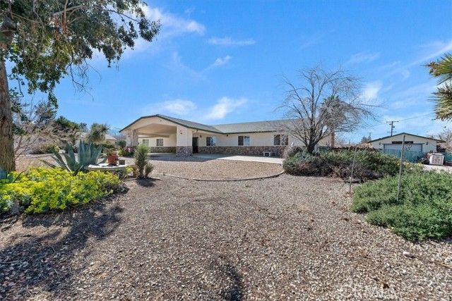 9860 Alta Mesa Avenue, Phelan, CA 92371