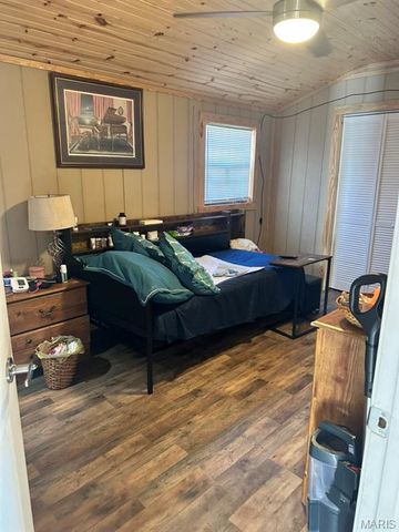 306 W Cedar Street, Bertrand, MO 63823