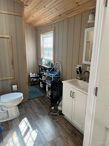 306 W Cedar Street, Bertrand, MO 63823