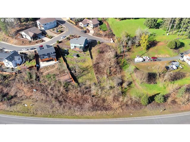 3767 Vitus Ln, Springfield, OR 97477