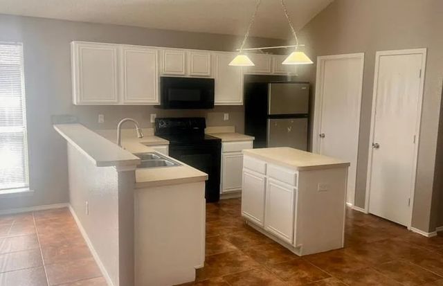 10216 Tustin Terrace, Fort Worth, TX 76108