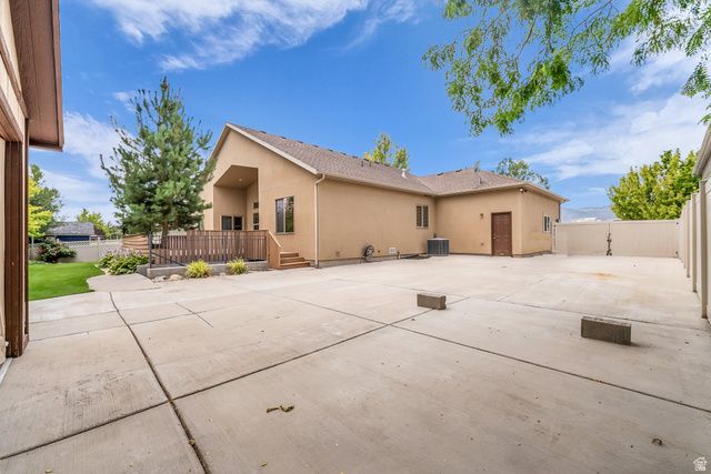 8867 S BORNITE RD, West Jordan, UT 84081