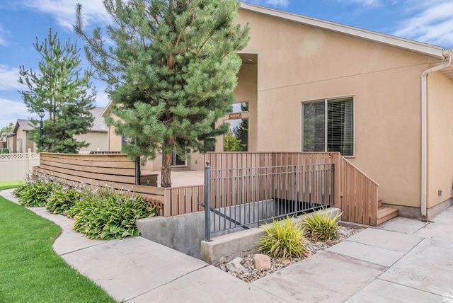 8867 S BORNITE RD, West Jordan, UT 84081