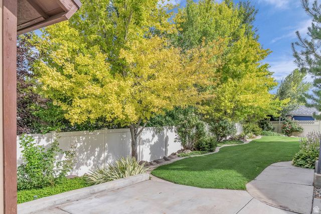 8867 S BORNITE RD, West Jordan, UT 84081