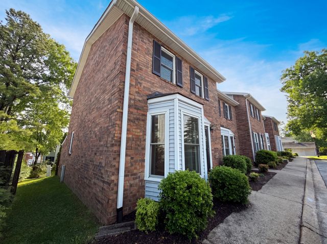 460 Claircrest Dr, Antioch, TN 37013