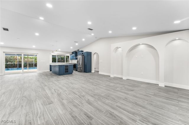 12860 Iona RD, Fort Myers, FL 33908