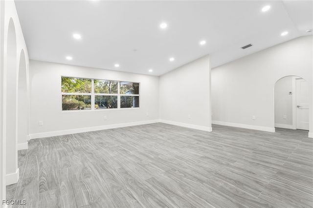 12860 Iona RD, Fort Myers, FL 33908