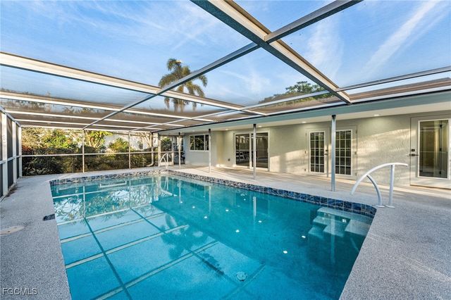 12860 Iona RD, Fort Myers, FL 33908