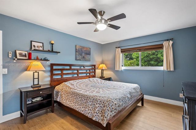17625 SW 91st Avenue, Palmetto Bay, FL 33157