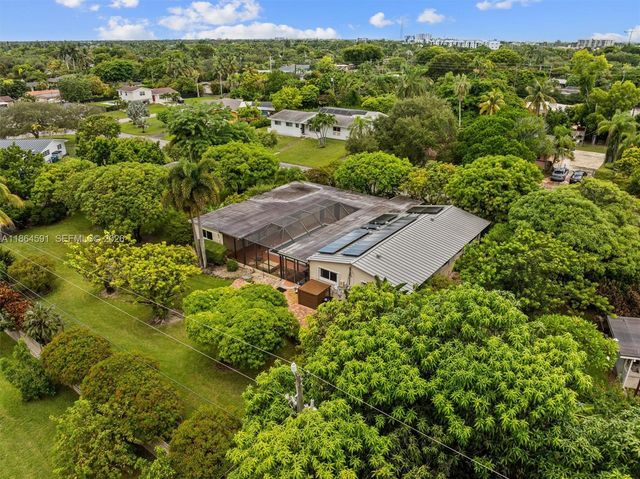 17625 SW 91st Avenue, Palmetto Bay, FL 33157