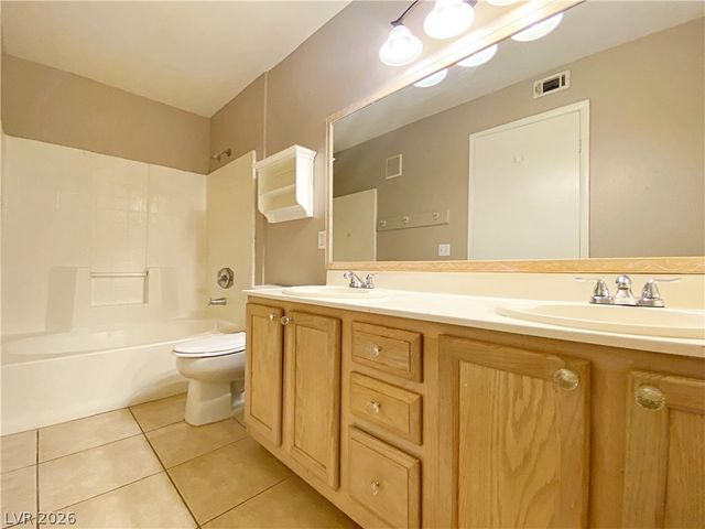 3061 Key Largo Drive 204, Las Vegas, NV 89120