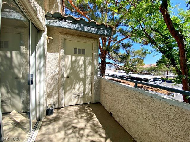 3061 Key Largo Drive 204, Las Vegas, NV 89120