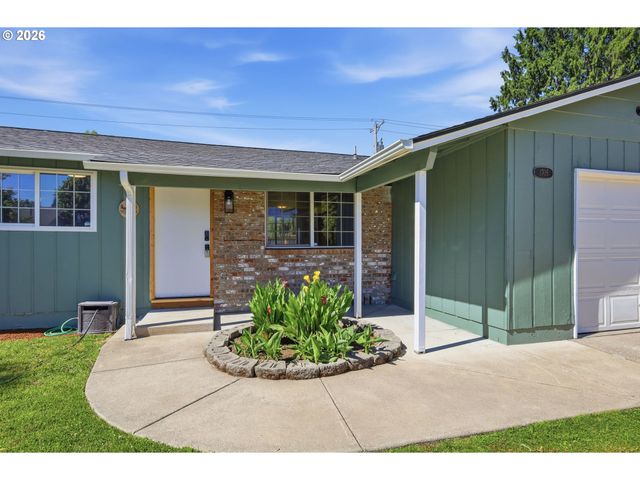 1705 BREWER Ave, Eugene, OR 97401