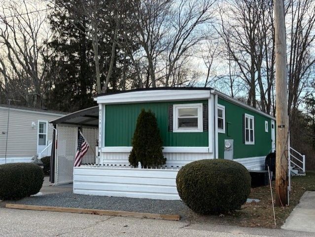 300 East Washington 54 R, North Attleboro, MA 02760