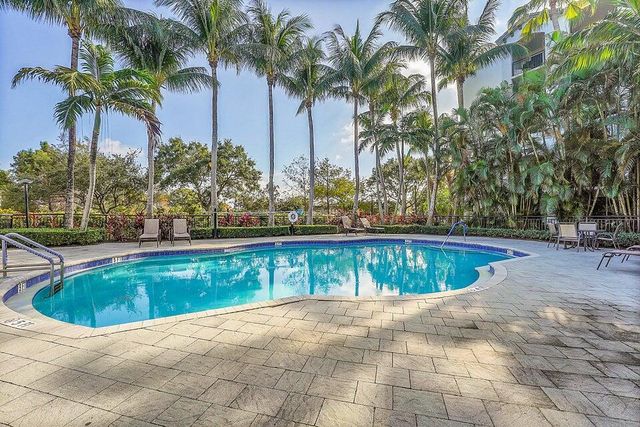 1660 Renaissance Commons Boulevard 2418, Boynton Beach, FL 33426