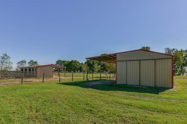 34366 Owens Road, Hempstead, TX 77445