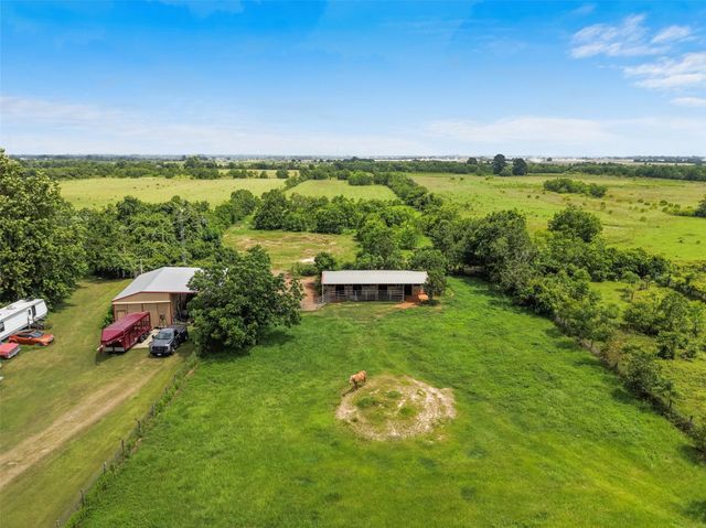 34366 Owens Road, Hempstead, TX 77445