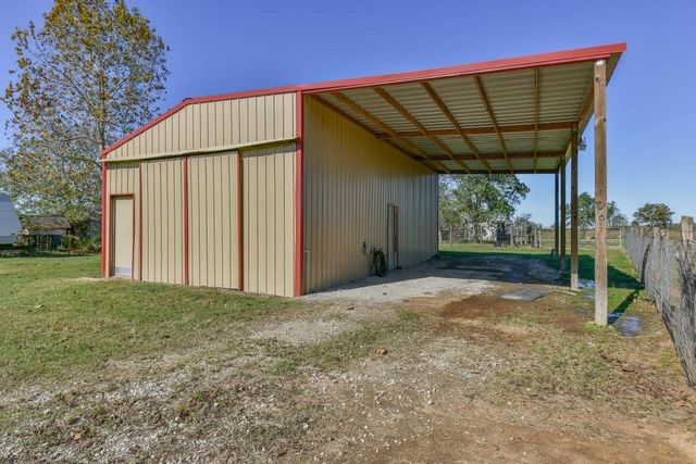 34366 Owens Road, Hempstead, TX 77445