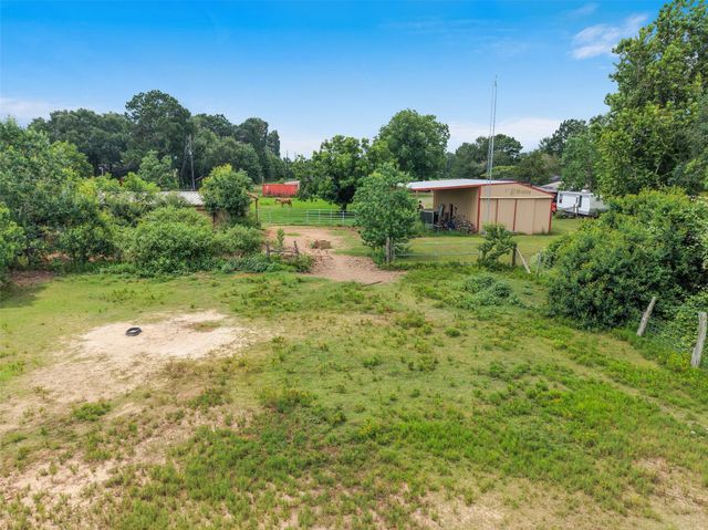 34366 Owens Road, Hempstead, TX 77445