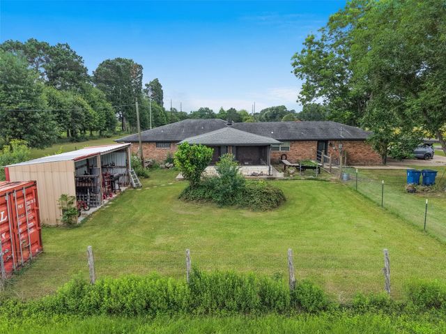 34366 Owens Road, Hempstead, TX 77445