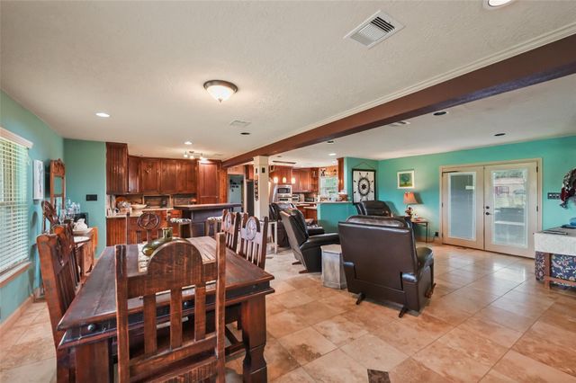 34366 Owens Road, Hempstead, TX 77445