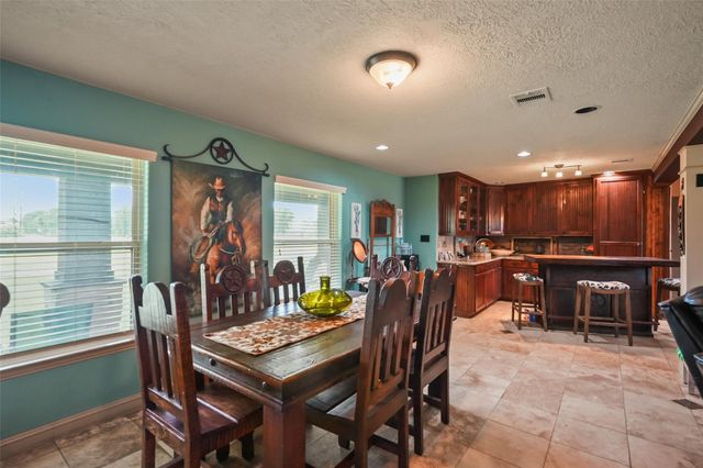 34366 Owens Road, Hempstead, TX 77445
