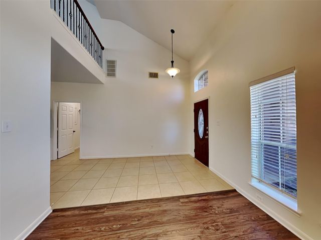 2303 Cantabria Lane, League City, TX 77573