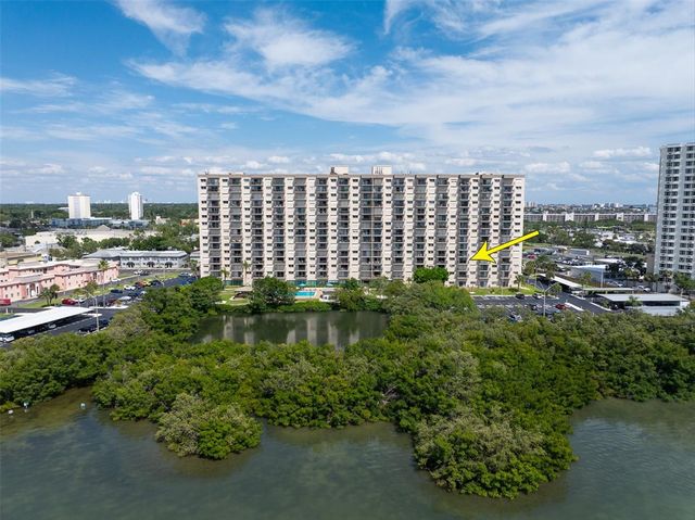 7050 SUNSET DRIVE S 302, South Pasadena, FL 33707