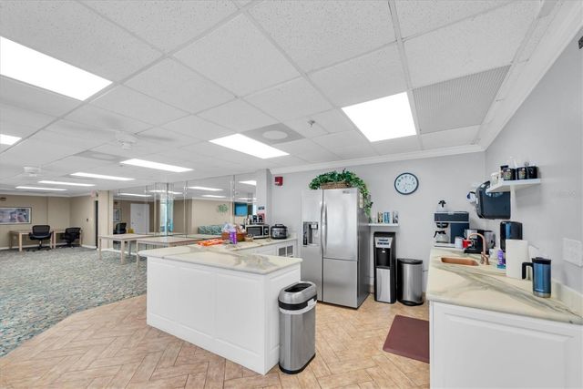 7050 SUNSET DRIVE S 302, South Pasadena, FL 33707