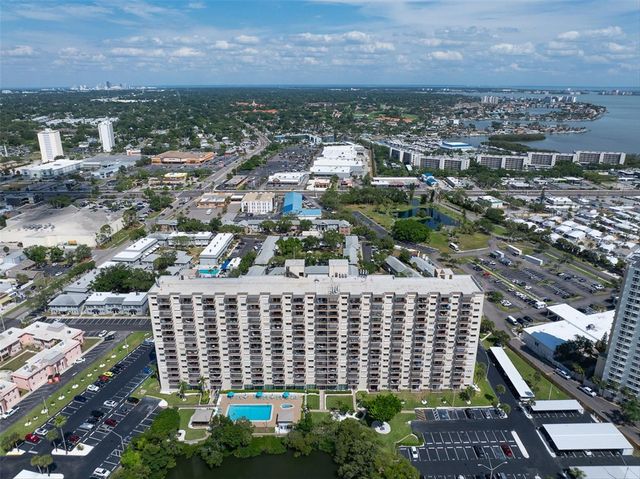 7050 SUNSET DRIVE S 302, South Pasadena, FL 33707