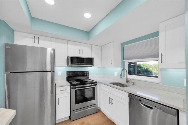 7050 SUNSET DRIVE S 302, South Pasadena, FL 33707