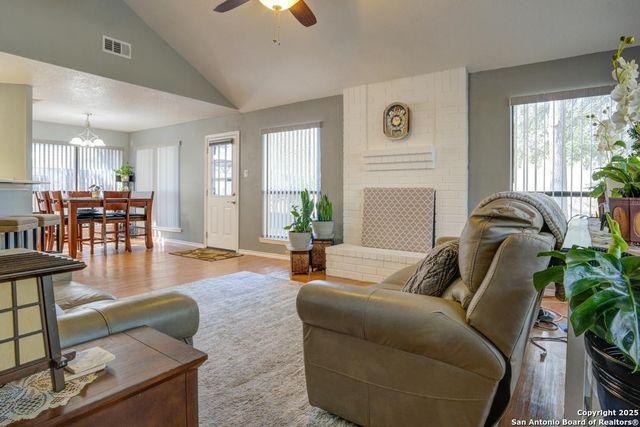 2717 Poplar Grove, Schertz, TX 78154