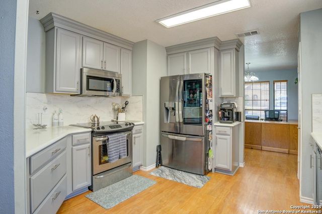 2717 Poplar Grove, Schertz, TX 78154