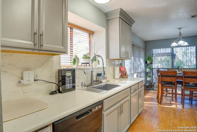 2717 Poplar Grove, Schertz, TX 78154