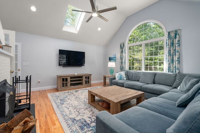 121 Matheson Drive, Marlborough, MA 01572