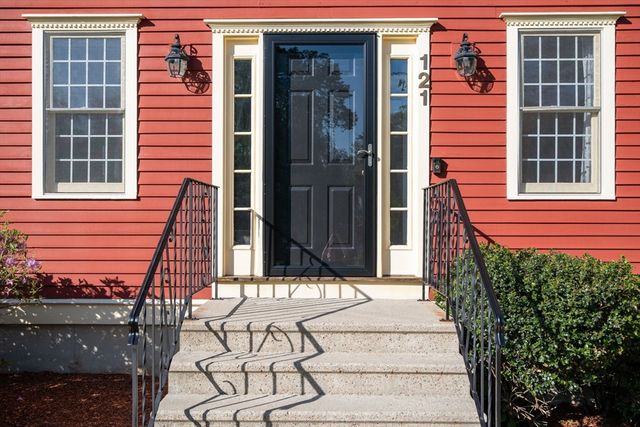121 Matheson Drive, Marlborough, MA 01572