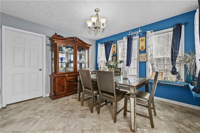 125 Tricias Way, Temple, GA 30179