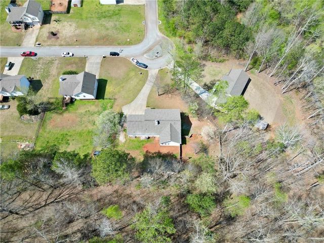 125 Tricias Way, Temple, GA 30179