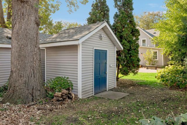 4357 30th Avenue S, Minneapolis, MN 55406