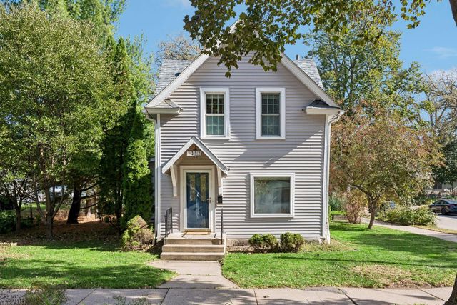 4357 30th Avenue S, Minneapolis, MN 55406