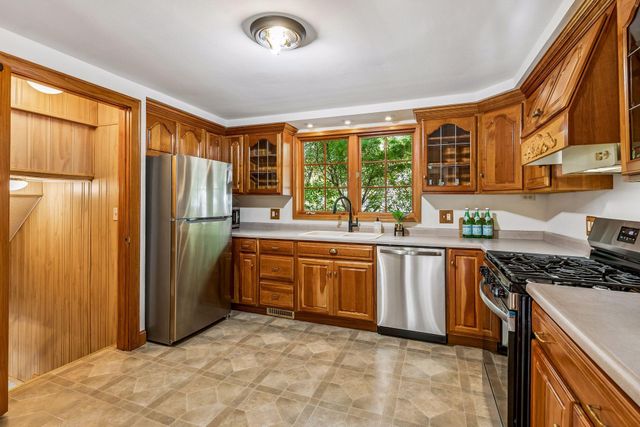 4357 30th Avenue S, Minneapolis, MN 55406