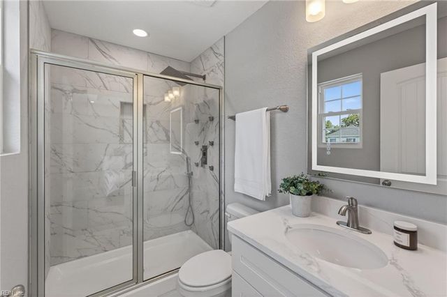 421 Highland AVE, Suffolk, VA 23434
