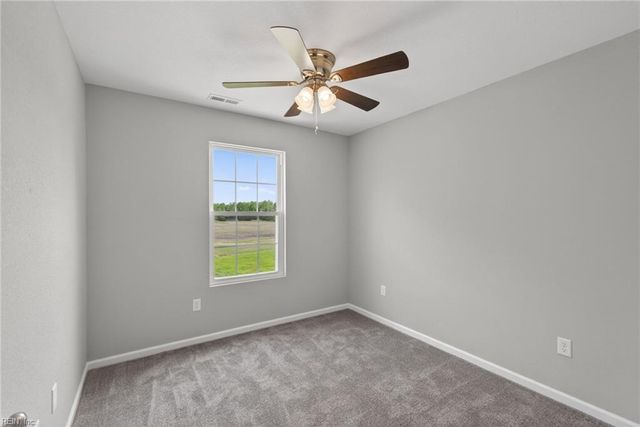 421 Highland AVE, Suffolk, VA 23434