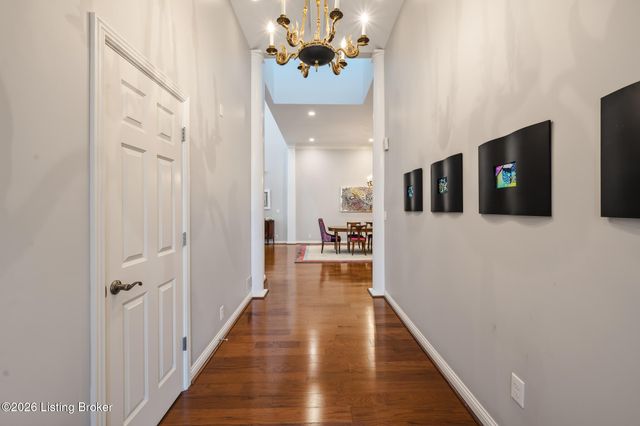 2601 Alia Cir, Louisville, KY 40222